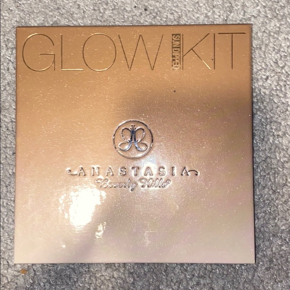 Anastasia Glow Kit